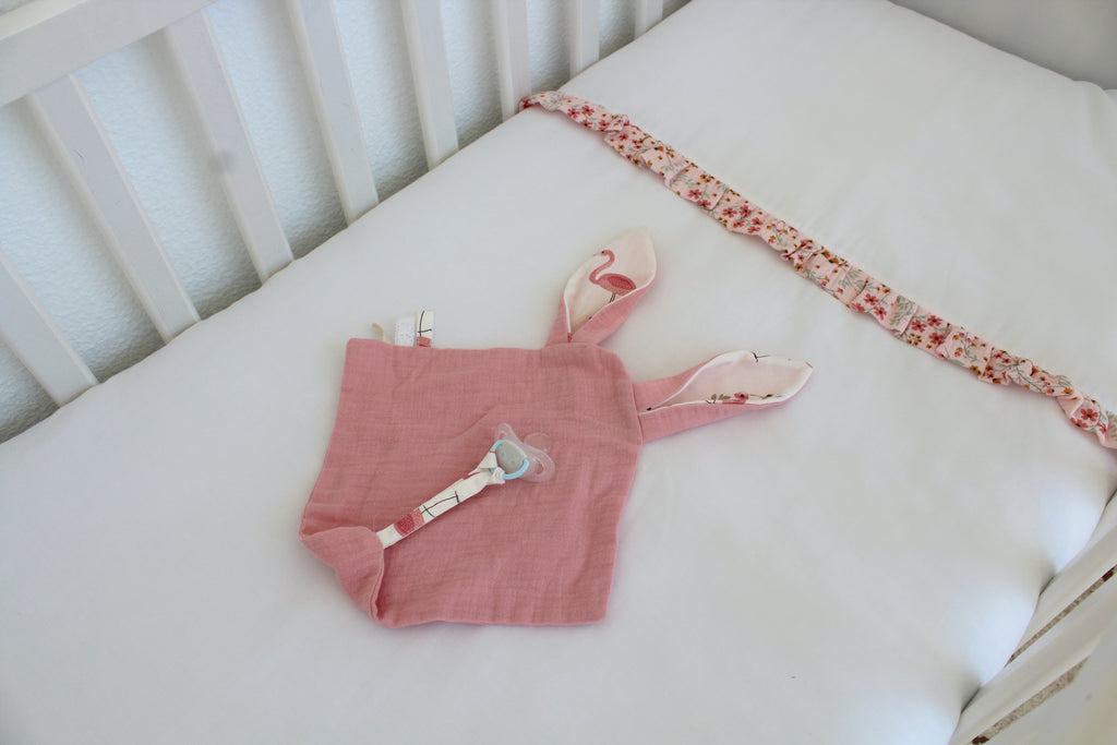 Dou-Dou c/ Prende Xuxa Rosa Flamingos