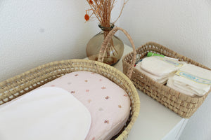 Cesta Muda Fraldas Branco Flores Rosa