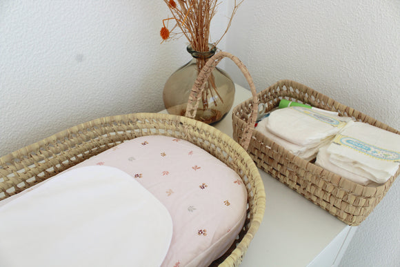 Cesta Muda Fraldas Branco Flores Rosa